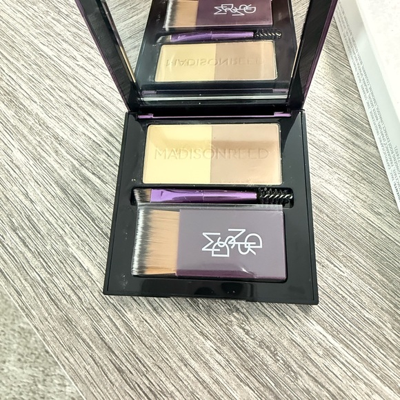 NIB Madison Reed The Great Cover Up Blonde Makeup - Picture 3 of 4